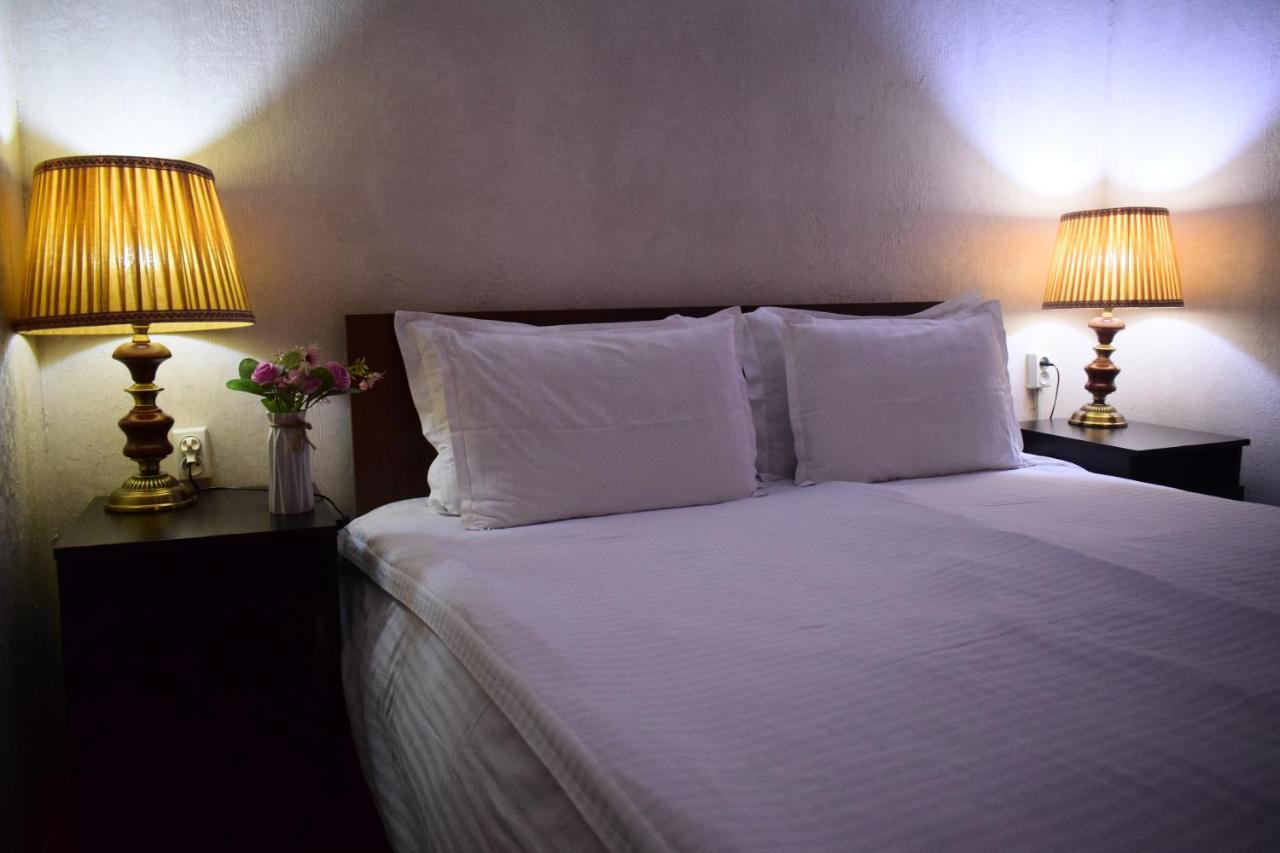 Hotel Registon Zargaron Samarcande Extérieur photo