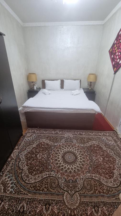 Hotel Registon Zargaron Samarcande Chambre photo
